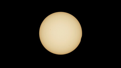 éclipse de soleil du 12 aout 2026 vue de Paris © fzrmailbox