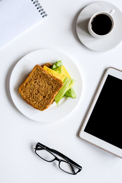 concept of lunch break at work top view mock up