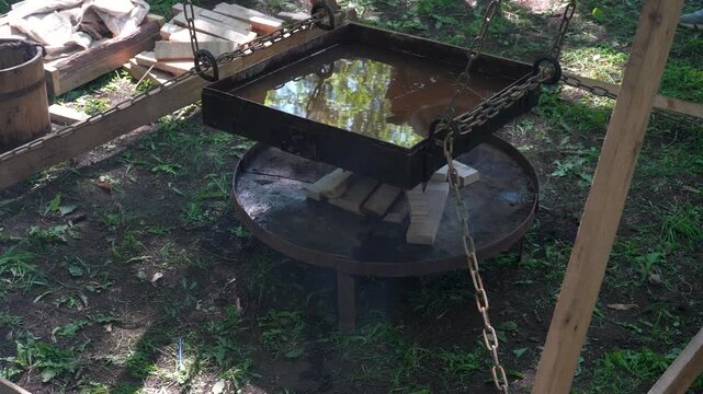 Traditional Salt Evaporation Device