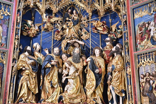 Bas-relief de la basilique Sainte-Marie &agrave; Cracovie. Pologne
