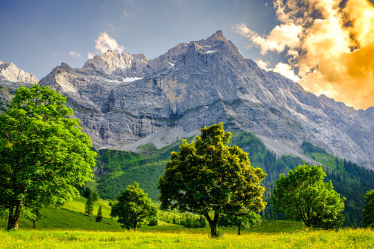 famous valley in austria - alpe eng