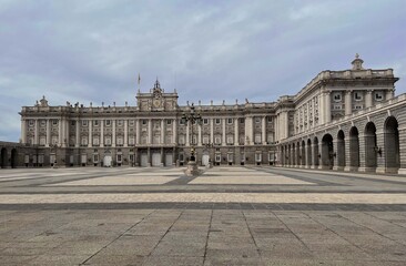 Obraz premium Royal Palace of Madrid main facade and courtyard