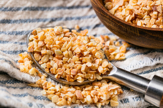 Dry Organic Minced Garlic Spice