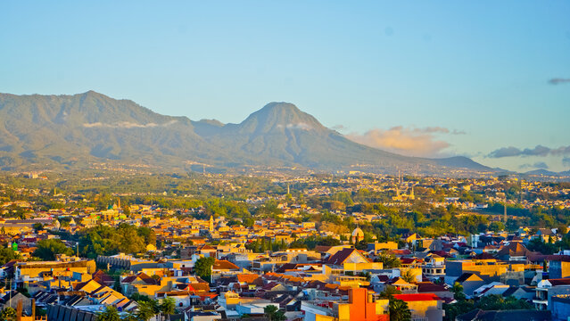 Beautiful view of Malang city with Mount Kawi in the background.