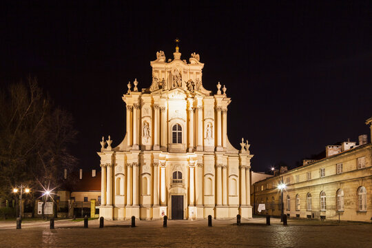 Poland, Warsaw, Church of St Joseph of Visitationists at night