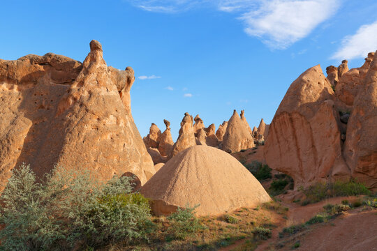Turkey, Central Anatolia Region, Cappadocia, fairy chimneys at Devrent Valley
