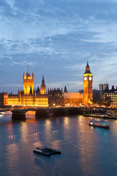 Great Britain, England, London, View of big ben and westminster bridge with thames river