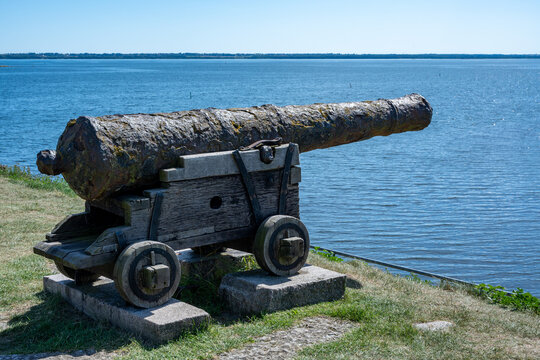 Old canon on wall around Kalmar Castle