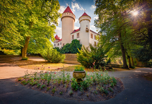 Astonishing evening view of Konopiste Castle - Baroque palace built over a medieval and Renaissance castle. Captivating summer scene of Konopistsky park, Czech Republic, Europe. 