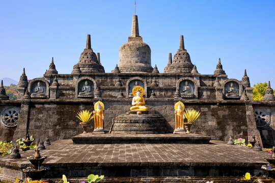 Klein Borobudur