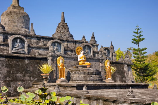 Klein Borobudur