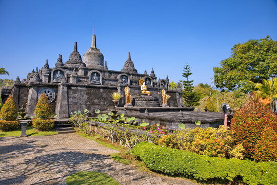 Klein Borobudur