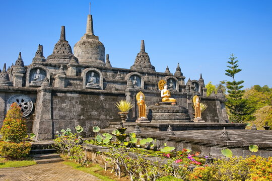Klein Borobudur