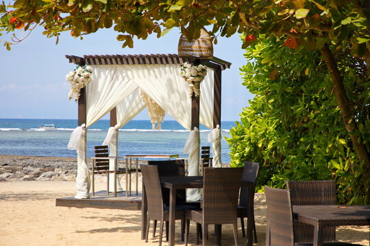Pavillon am Strand