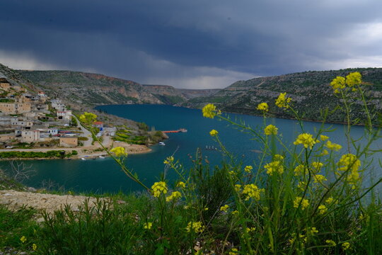 The Euphrates River; a view of the Euphrates in Nizip.
