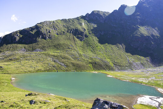 Gr&uuml;ner See in den Bergen, in &Ouml;sterreich