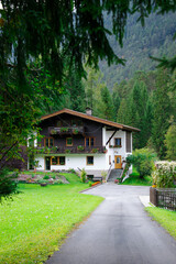 Fototapeta premium autumn in the mountains of Austria