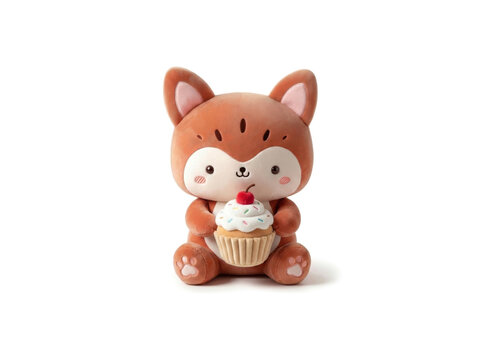Peluche de zorro tierno kawaii sosteniendo un cupcake con cereza sobre fondo blanco