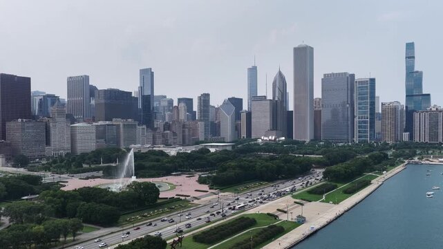  Aerial View of Buckingham Fountain, Grant Park and Chicago Downtown Skyline Along Lake Michigan&rdquo;