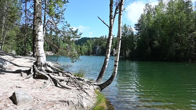 P&iacute;skovna-See bei Adrspach in Tschechien