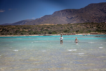 Na Plaży Elafonisi - Kreta  © Wojciech Lisiński