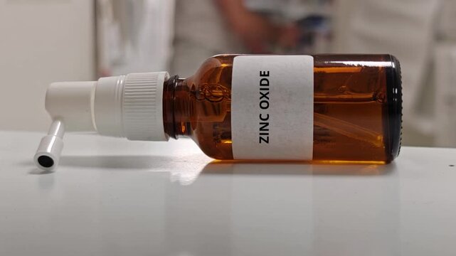 ZINC OXIDE topical skin relief spray for itching, irritation and inflammation