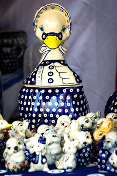 Decorative ceramic Mother Goose on display at the Boleslawiec Ceramic Festival August 2026