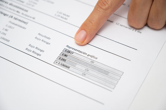 Prenatal screening results showing low risk assessment for chromosomal abnormalities during pregnancy