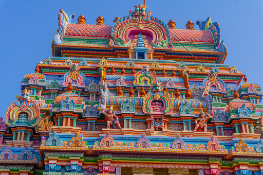 Sri Ranganatha Swamy temple is located in Srirangam, Tiruchirapalli, Tamil Nadu, South India. This Hindu temple dedicated to Ranganatha is a form of Vishnu & his consort Ranganayaki a form of Lakshmi.