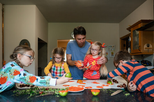 Fall themed painting activity as a family