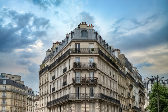 Paris, typical buildings in the 5e arrondissement, rue Monge, ancient facades
