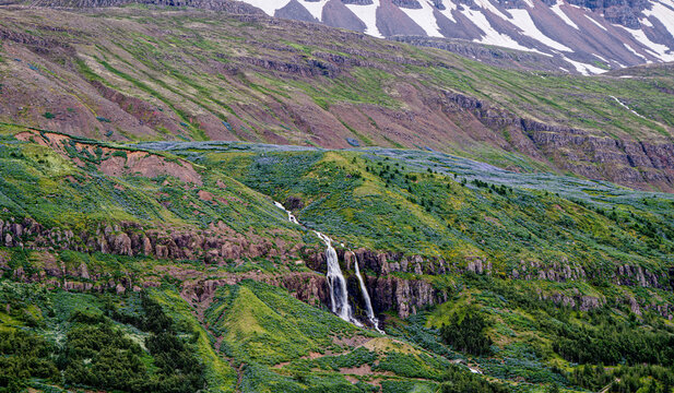 B&uacute;&eth;areyrarfoss, Sey&eth;isfj&ouml;r&eth;ur