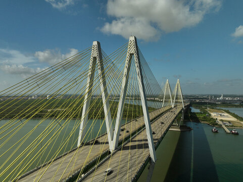 Fred Hartman Bridge over the Houston ship channel in Baytown, Texas
