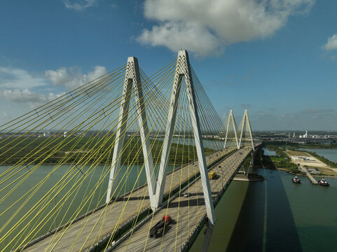 Fred Hartman Bridge over the Houston ship channel in Baytown, Texas