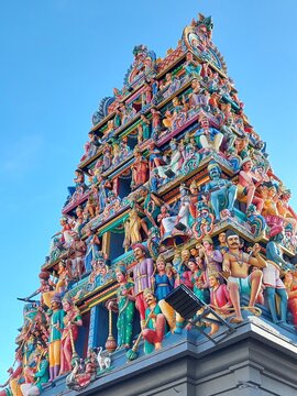 Sri Mariamman Temple entrance tower in Chinatown, Singapore