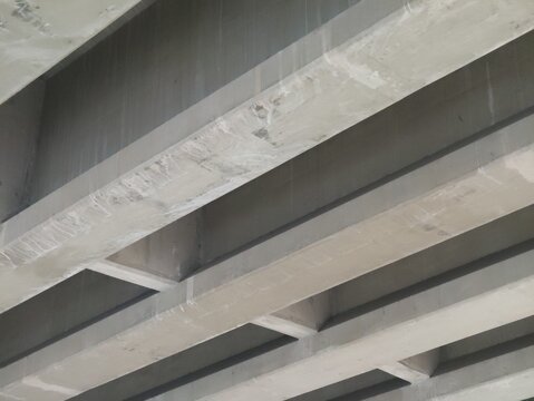 The primary benefit of a concrete bridge is that it connects two areas separated by a river or road, providing a highly strong and durable structure capable of supporting heavy loads.