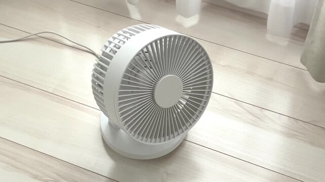 コンパクトエアサーキュレーター　　扇風機	
