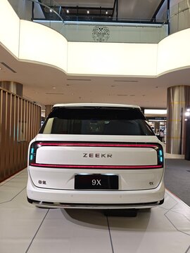 Rear view of the new white Zeekr 9X luxury plug-in hybrid full-size SUV on display inside 1 Utama Shopping Centre on August 23, 2026 in Petaling Jaya, Selangor, Malaysia.