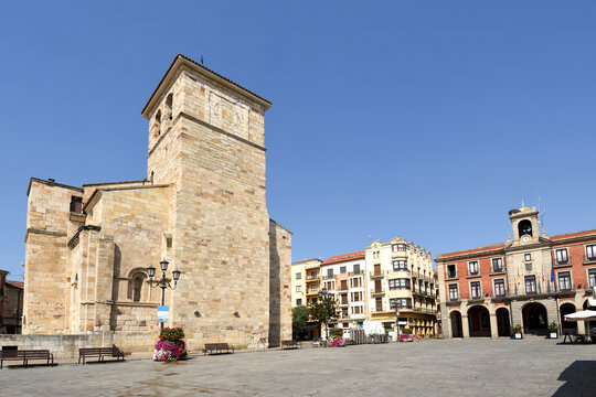 main square and town hall in Zamora; Castile and Le&oacute;n; Spain