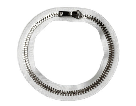 Metal zipper closed in a circle shape