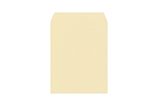 Sobre de papel manila de color crema aislado sobre un fondo blanco, ideal para correspondencia comercial, env&iacute;os de documentos oficiales o proyectos de dise&ntilde;o gr&aacute;fico profesional.