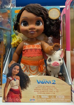 Caja con mu&ntilde;eca de la hermana peque&ntilde;a Simea y Pua de Vaiana 2 de Disney, en jugueter&iacute;a Juguettos en Madrid, Espa&ntilde;a, 7 de junio de 2026