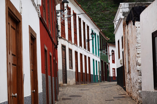 The charming clifftop town of Agulo lies hidden on the lush northern coast of La Gomera, Canary Islands