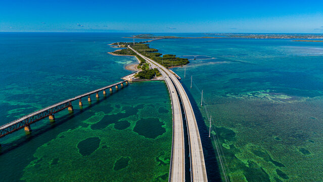 Scenic aerial view of Highway Number 1 connecting islands in the Florida Keys during daytime