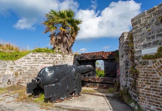 Historic Alexandra Battery features 9 inch RML gun behind Gibraltar Shield protecting against naval attacks in Bermuda