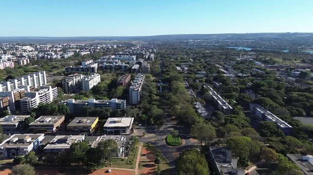 Vista a&eacute;rea / drone da Asa Norte em Bras&iacute;lia, Distrito Federal, Brasil