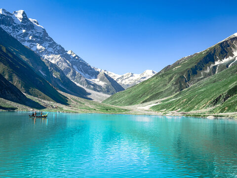 lake Saiful Mulook