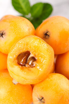 Fresh Miyi Loquat Fruits from Sichuan China - Sweet Orange Tropical Produce with Seeds