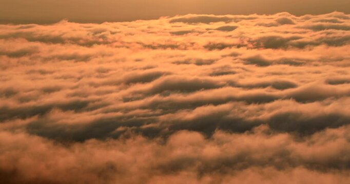 小清水高原から見る朝焼けの雲海