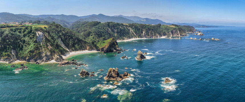 Coastline of asturias near playa del silencio featuring playa de la ribera del molin and playa gueirua